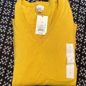 Long sleeve yellow sweater